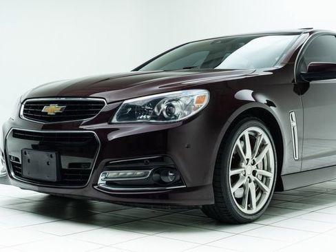 Used 2015 Chevrolet SS image 10