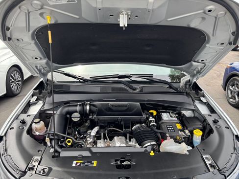 Used 2025 Jeep Compass Limited AWD/4WD image 33