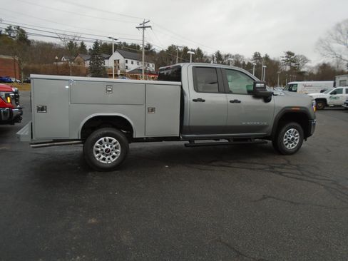 New 2026 GMC Sierra 2500 Pro w/ Convenience Package image 6