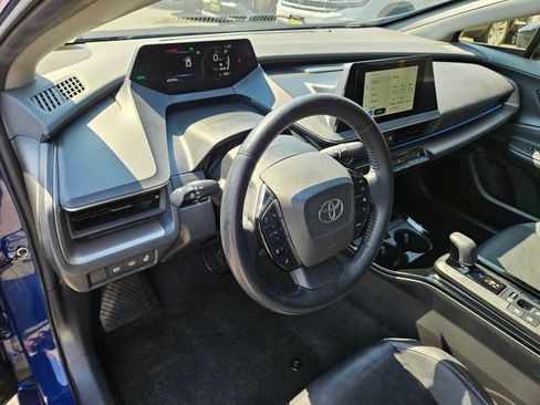 Used 2023 Toyota Prius XLE FWD image 23