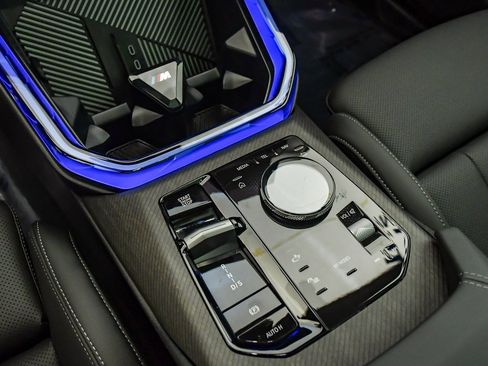 Used 2025 BMW X3 xDrive30i w/ M Sport Package image 23