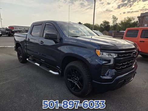 Used 2022 Chevrolet Silverado 1500 RST w/ Convenience Package II RWD image 3