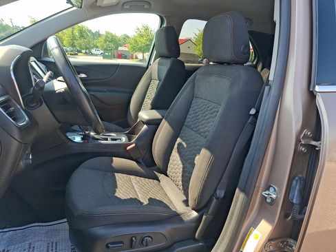 Used 2018 Chevrolet Equinox LT AWD/4WD image 13
