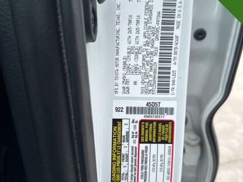 Used 2017 Toyota Tacoma TRD Pro AWD/4WD image 13