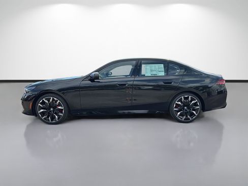New 2027 BMW 530i xDrive w/ M Sport Package AWD/4WD image 6