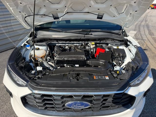 Used 2023 Ford Escape ST-Line w/ Tech Pack #1 AWD/4WD image 14