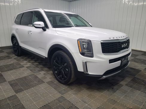 Used 2022 Kia Telluride S image 4