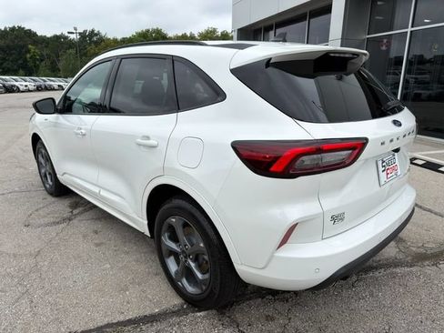 Used 2024 Ford Escape ST-Line w/ Tech Pack #1 AWD/4WD image 5