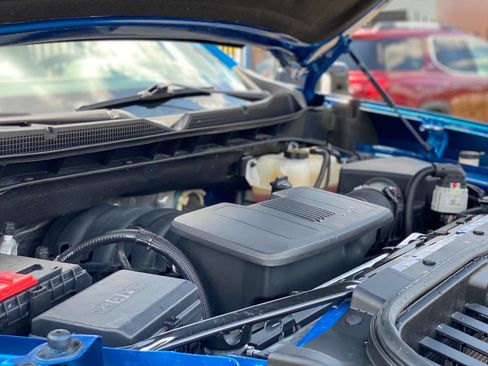 Used 2022 Chevrolet Silverado 1500 ZR2 w/ Technology Package image 27