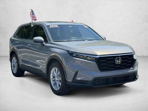 Used 2023 Honda CR-V EX-L image 3