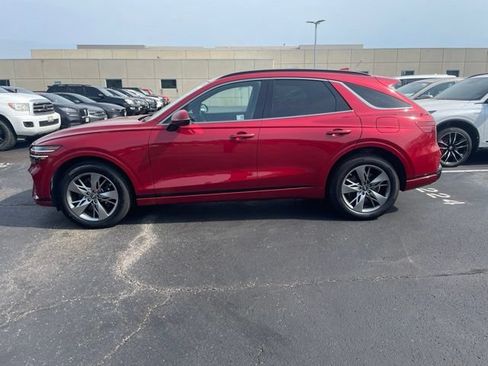Used 2024 Genesis GV70 3.5T Sport AWD/4WD image 3