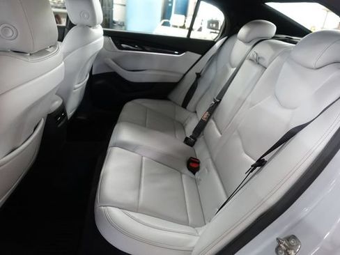 Used 2022 Cadillac CT5 Premium Luxury AWD/4WD image 21
