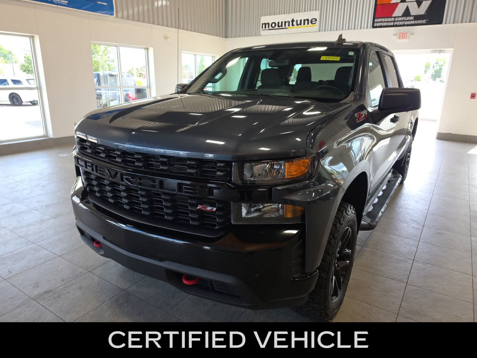 Used 2020 Chevrolet Silverado 1500 Custom Trail Boss w/ Custom Convenience Package AWD/4WD image 1