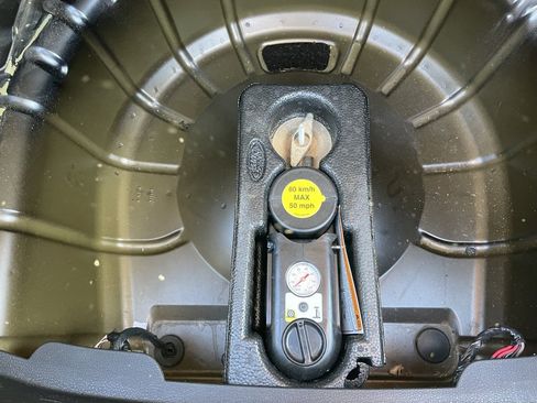 Used 2009 Ford Mustang Shelby GT500 image 31