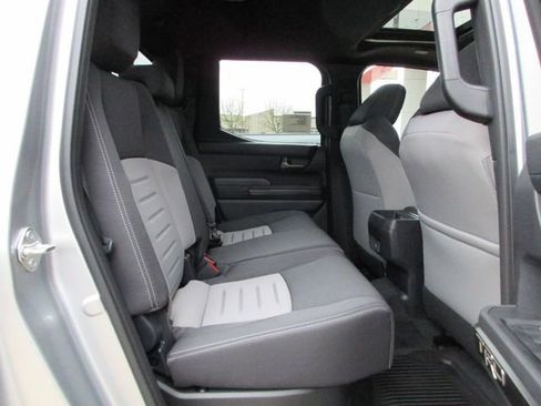 New 2025 Toyota Tacoma TRD Off-Road image 25