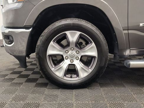 Used 2020 RAM 1500 Laramie AWD/4WD image 11