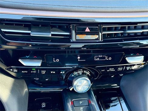 Used 2022 Acura MDX FWD w/ Technology Package image 16