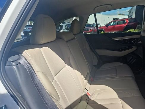 Certified 2023 Subaru Outback Limited image 9