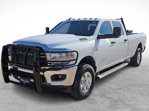 Used 2022 RAM 3500 Lone Star w/ Level A Equipment Group AWD/4WD image 5