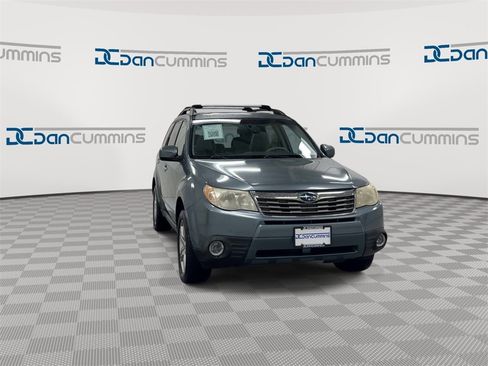 Used 2010 Subaru Forester 2.5X Premium w/ Popular Equipment Group 1A image 3