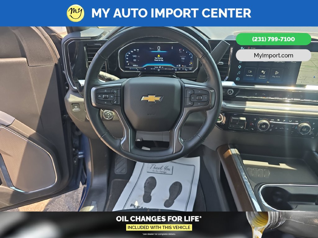 Used 2024 Chevrolet Silverado 3500 High Country w/ Technology Package AWD/4WD image 10