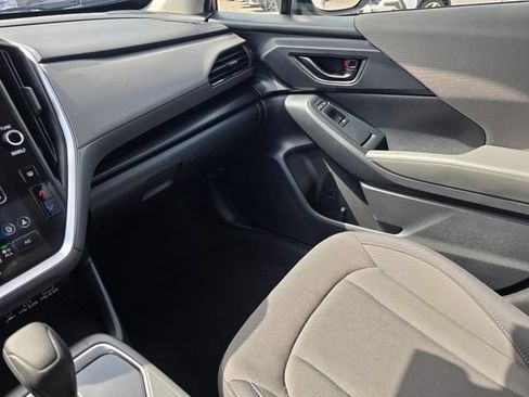 Certified 2025 Subaru Crosstrek 2.5i Premium AWD/4WD image 33