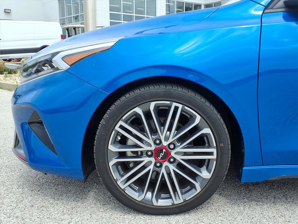 Used 2022 Kia Forte GT FWD image 11