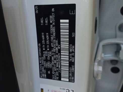 Used 2025 Lexus RX 350 Premium image 15