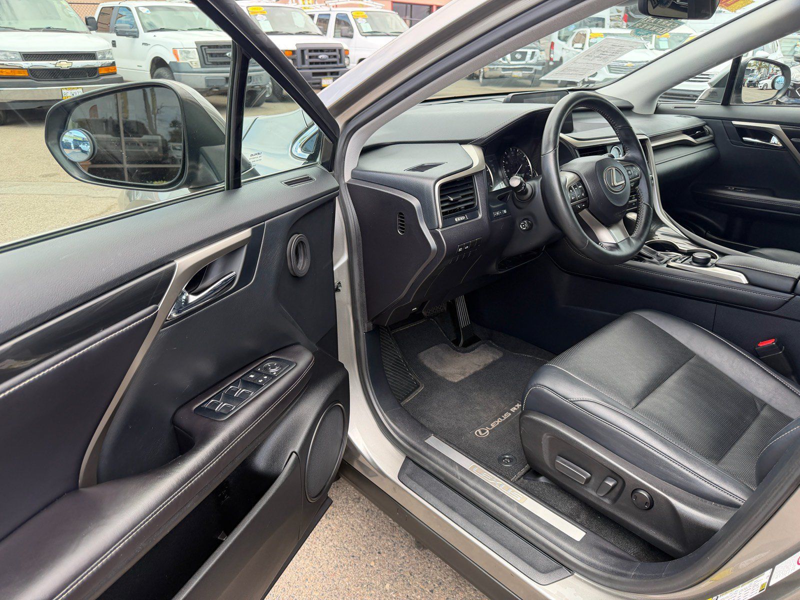 Used 2017 Lexus RX 350 FWD image 17
