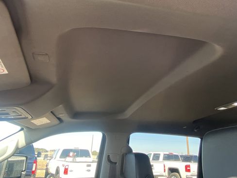 Used 2021 Chevrolet Silverado 2500 LTZ w/ LTZ Plus Package image 15