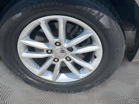 Used 2020 Dodge Grand Caravan SXT FWD image 33
