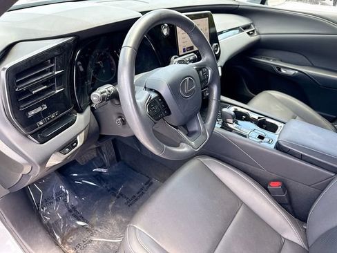 Used 2024 Lexus RX 350 FWD w/ Technology Package image 26