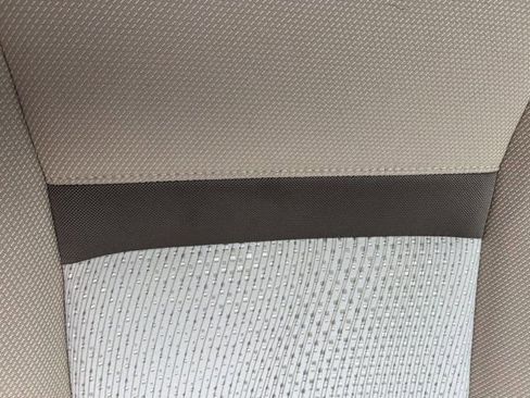 Used 2012 Toyota Camry LE image 31