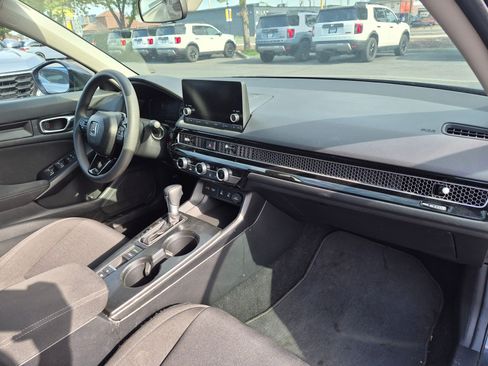 Used 2025 Honda Civic LX image 31