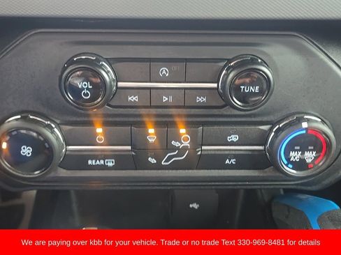 Used 2022 Ford Bronco Black Diamond AWD/4WD image 16