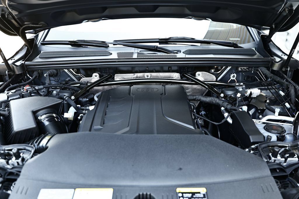 New 2026 Audi Q5 2.0T AWD/4WD image 32