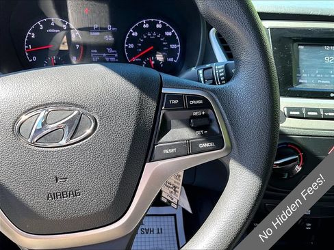 Used 2021 Hyundai Accent SE FWD image 16