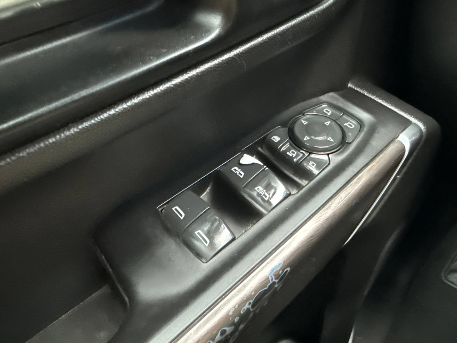 Used 2023 Chevrolet Silverado 2500 LTZ w/ Z71 Off-Road Package AWD/4WD image 37