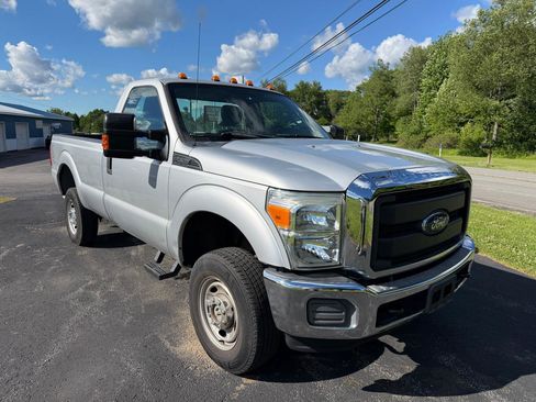 Used 2016 Ford F350 XL AWD/4WD image 3