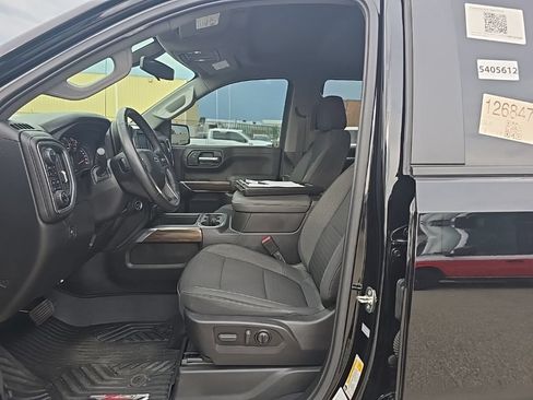 Used 2022 Chevrolet Silverado 1500 LT Trail Boss w/ Bed Protection Package AWD/4WD image 10