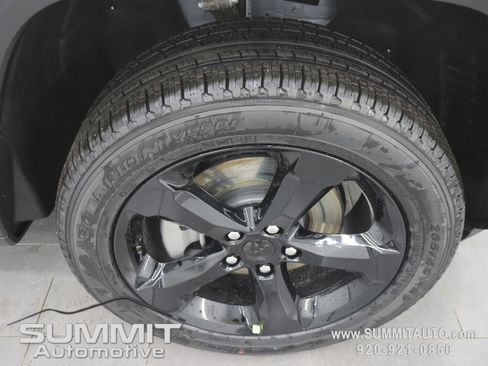 New 2026 Jeep Grand Cherokee L Limited image 3