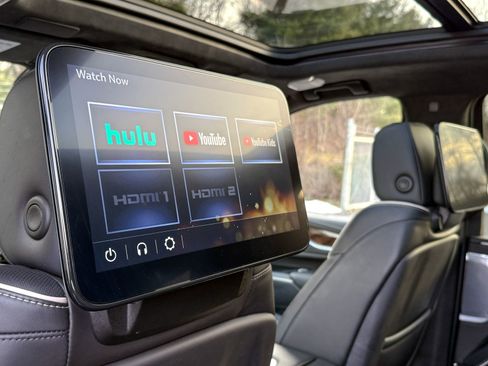 Certified 2023 Cadillac Escalade Sport Platinum image 37