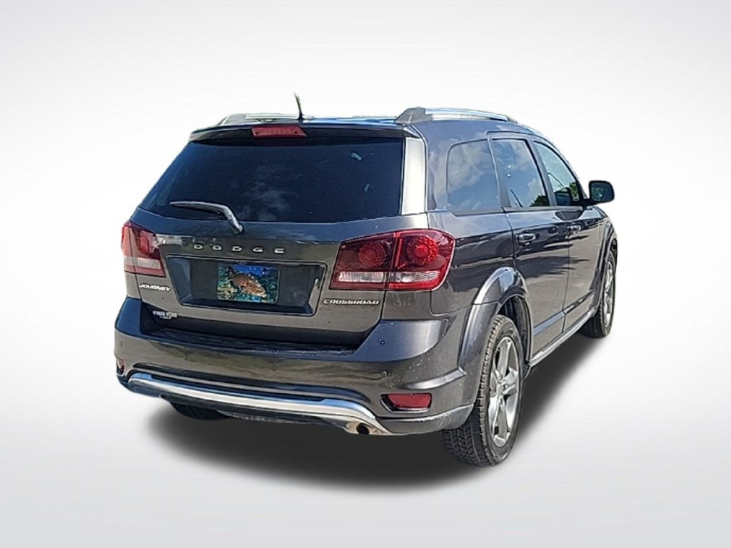 Used 2017 Dodge Journey Crossroad FWD image 5