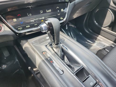 Used 2022 Honda HR-V EX image 21