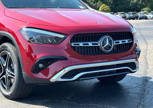 New 2026 Mercedes-Benz GLA 250 4MATIC image 2