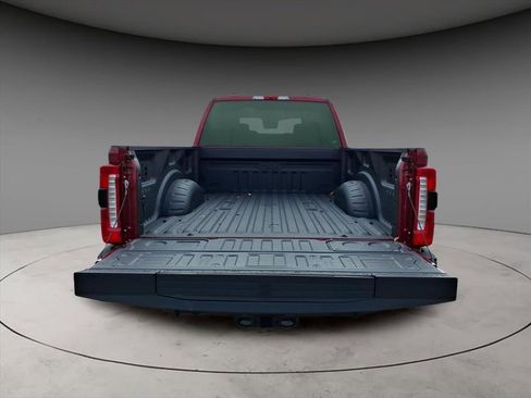 Used 2025 Ford F350 King Ranch image 8