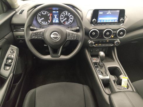 Used 2024 Nissan Sentra S FWD image 22