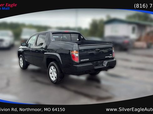 Used 2006 Honda Ridgeline RTS image 3