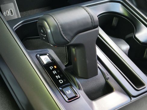 Certified 2025 Ford F150 Lariat AWD/4WD image 18