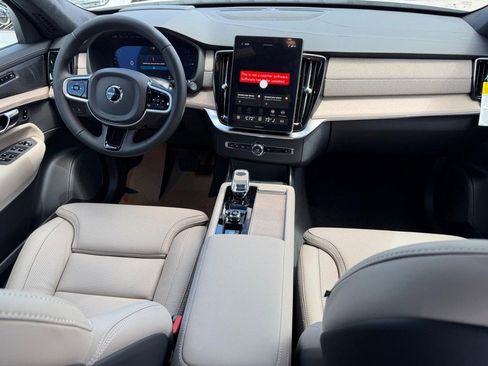New 2026 Volvo XC90 T8 Ultra w/ Lounge Package AWD/4WD image 6
